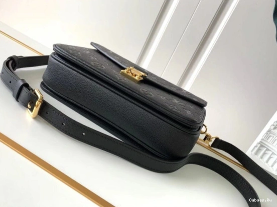 Vuitton Louis Pochette Metis 0416